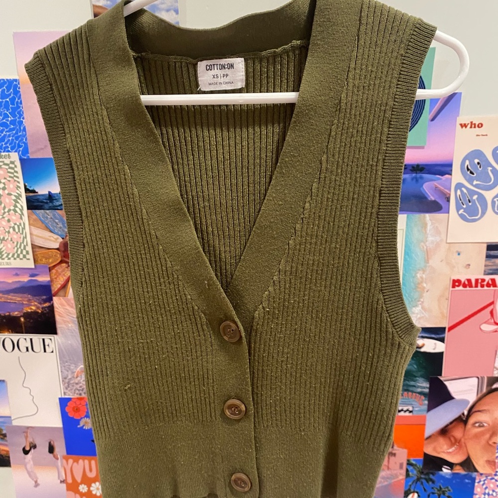 Cotton-on button up tank